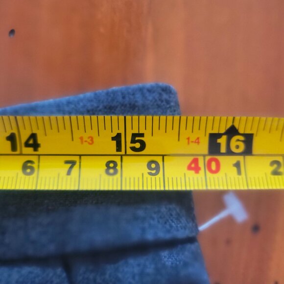 Banana Republic Hayden Pant - Gray, Elastic Back, Ankle Length - Size 10 - Picture 6 of 15